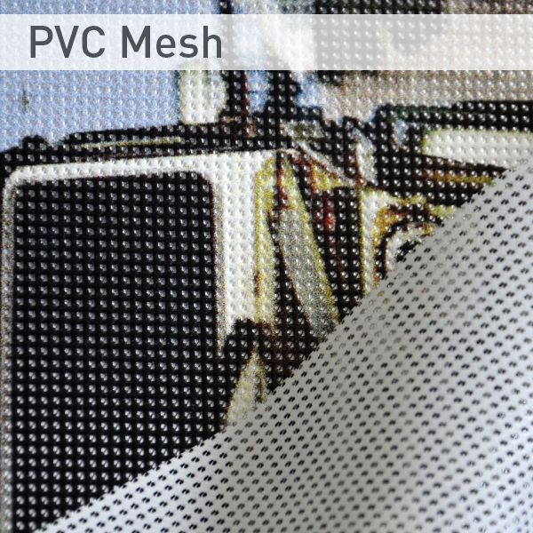 Nahaufnahme zeigt die Textur und Rückseite einer PVC-Mesh